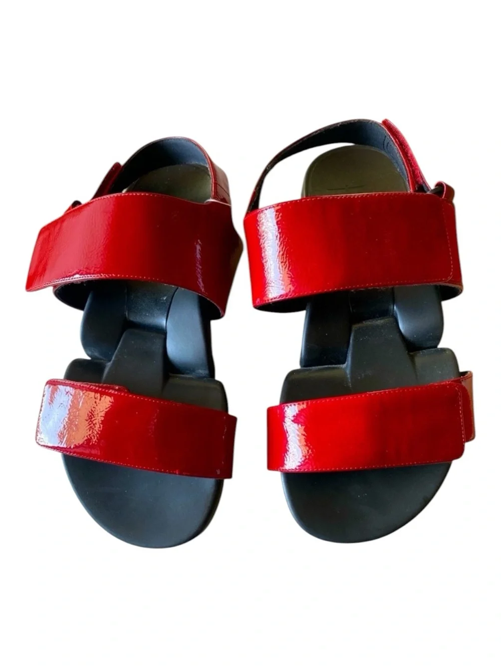FIGS by FIGUEROA Red Patent Leather Sandals Hinged Sole Flex Leather Activewear